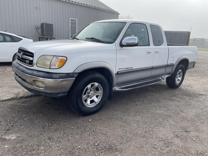 2000 toyota tundra sr5 with 233562 miles for sale near elk-river, minnesota 00b3c801bb284551b6edc7eaae058569.jpg