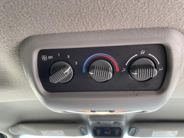 2002 chevrolet tahoe ls with 281232 miles for sale near elk-river, minnesota 00e13c2718af48318498b34246f3380b.jpg