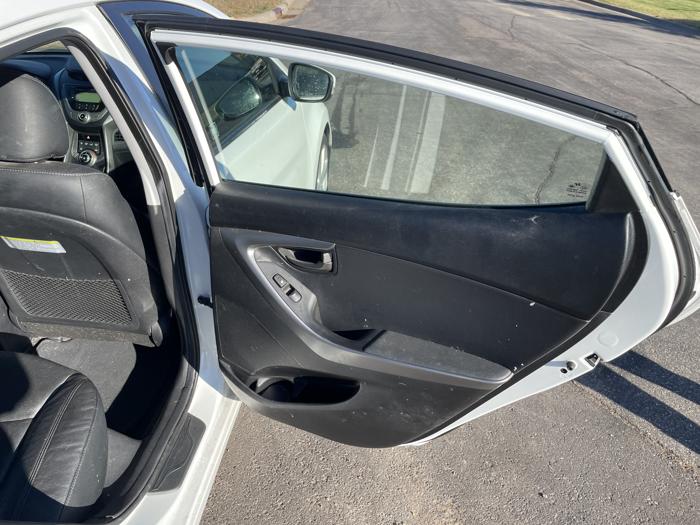 2013 hyundai elantra limited with 159781 miles for sale near elk-river, minnesota 0263363b9ccd41f783d7e482a1bf995b.jpg