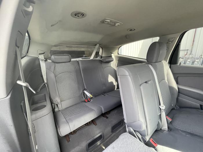 2011 chevrolet traverse ls with 190258 miles for sale near elk-river, minnesota 041b3a1661124caeafb33ede662b1717.jpg
