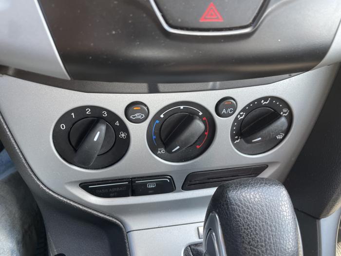 2013 ford focus se with 152963 miles for sale near elk-river, minnesota 094b857854064ad5b1c940b6c5c375b2.jpg