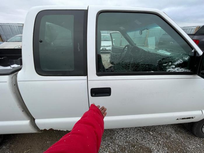2001 chevrolet s-10-pickup with 161221 miles for sale near elk-river, minnesota 09556ec3605b4e6987df8fbb3b77b279.jpg