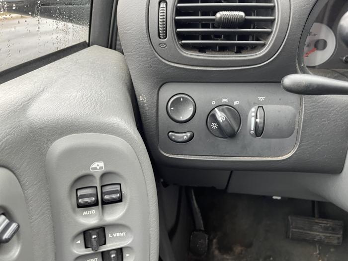 2007 dodge caravan-grand-caravan sxt with 96603 miles for sale near elk-river, minnesota 095cd9c70901471fa749272f278756c8.jpg
