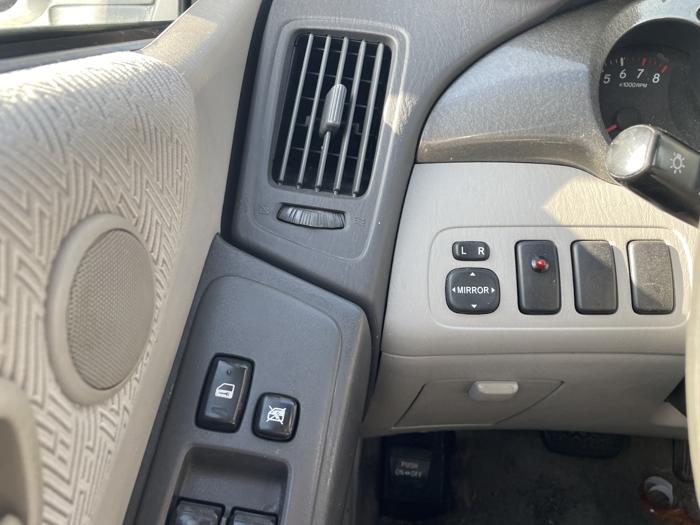 2002 toyota highlander sel with 157505 miles for sale near elk-river, minnesota 0a8861352aa748eba78a20ef023e3392.jpg