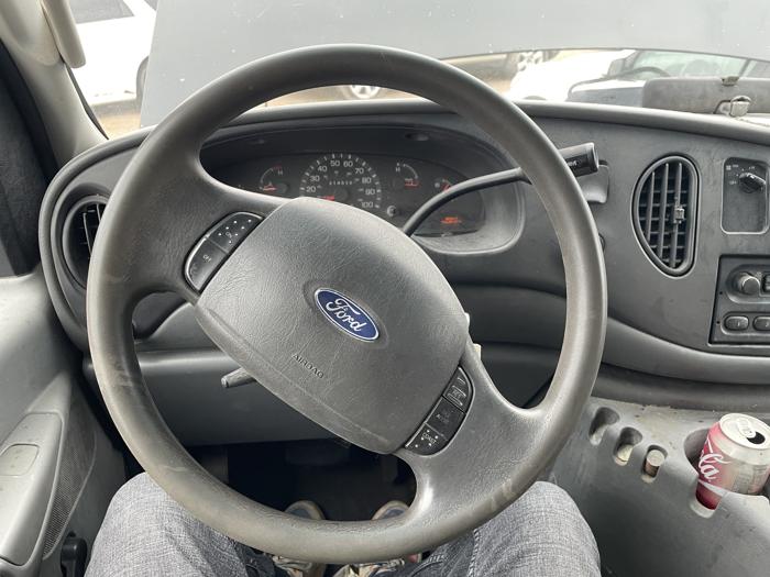2003 ford e-350 with 214526 miles for sale near elk-river, minnesota 0dc7c3a6589b4586ac674e8fbd93a7b1.jpg