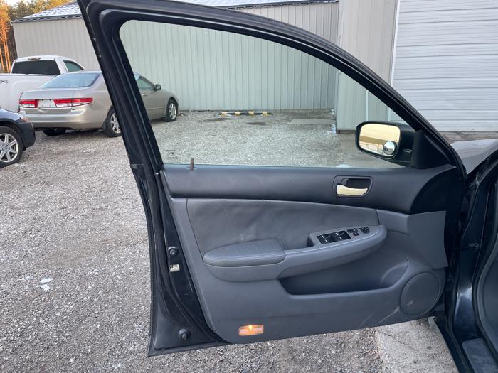 2003 honda accord ex-v6 with 151081 miles for sale near elk-river, minnesota 0df763f3835d4d5194bcf52807e0da87.jpg