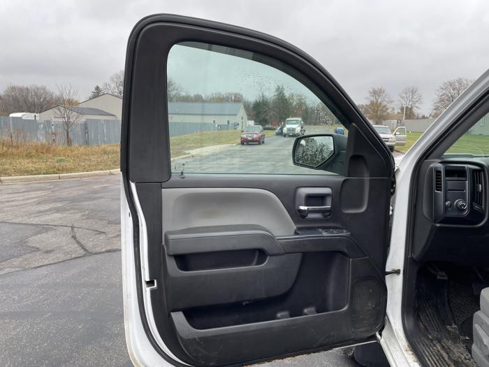 2016 chevrolet silverado work-truck-ls-fleet-base with 251173 miles for sale near elk-river, minnesota 0eb6c3109fbf4810a5d988eaa5d1e2fe.jpg