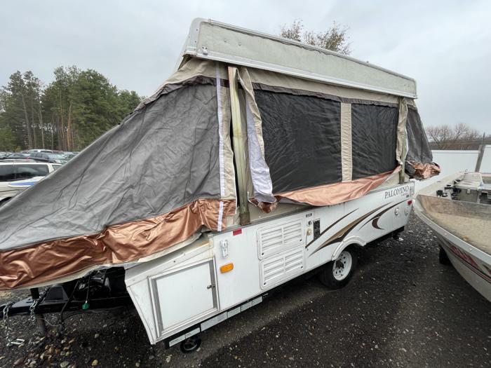 2011 palomino 4102-pop-up-camper for sale near elk-river, minnesota 0f01f5e8079345d9841a1922eb96e3b9.jpg