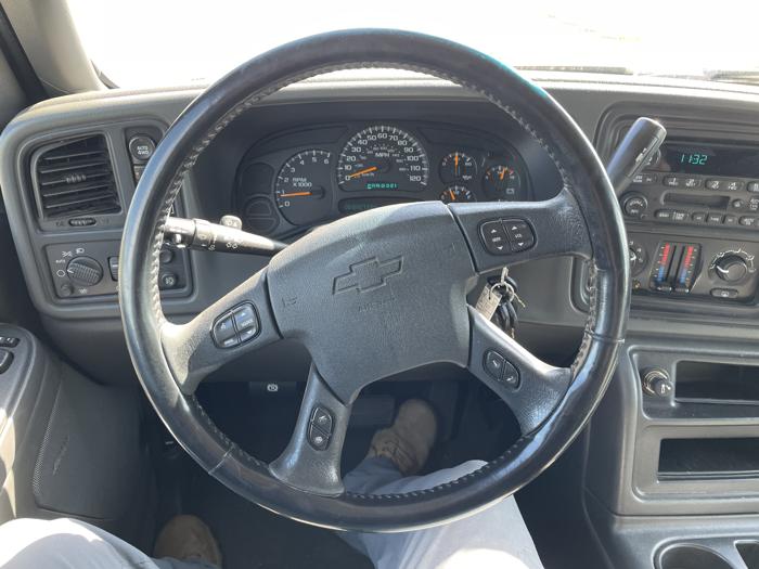 2005 chevrolet silverado-1500 1500 with 189427 miles for sale near elk-river, minnesota 10d61c78cb6540ba89c42bc209d8898b.jpg