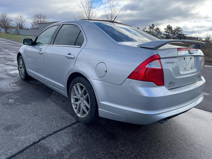 2010 ford fusion with 215788 miles for sale near elk-river, minnesota 111a8d29b6c240bab1f235904d9b0294.jpg