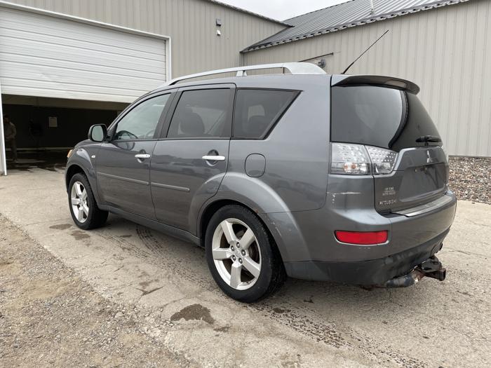 2007 mitsubishi outlander xls with 168949 miles for sale near elk-river, minnesota 11264a1f89b444c8a3c513430b574b7c.jpg
