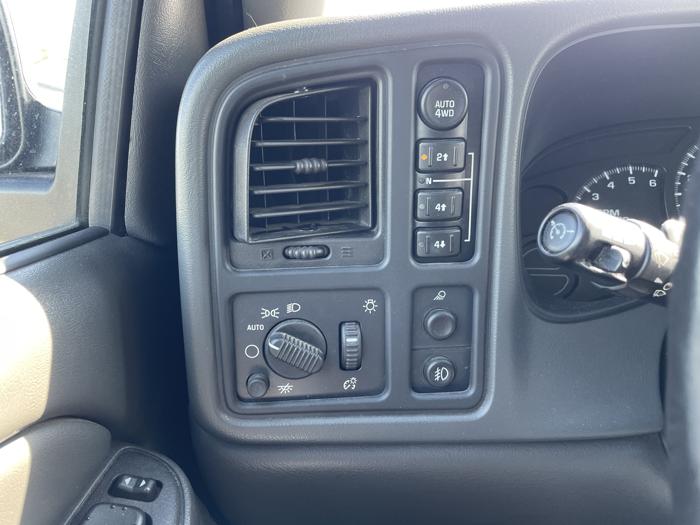 2005 chevrolet silverado-1500 1500 with 189427 miles for sale near elk-river, minnesota 116d56c7fd9c40f48b91b091a3b86917.jpg