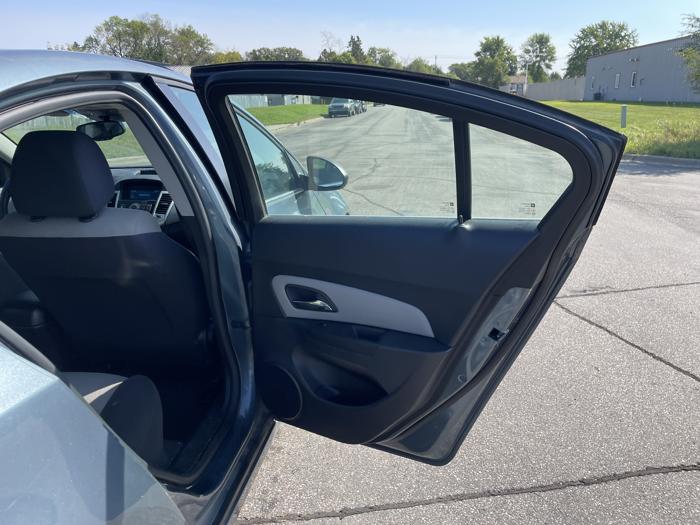 2012 chevrolet cruze ls with 173020 miles for sale near elk-river, minnesota 126fd16bd1014ff6ae649b76c27b739a.jpg