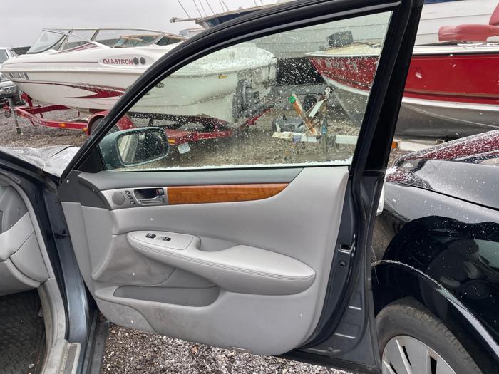 2006 lexus es330 sel for sale near elk-river, minnesota 1402a5053287475b8252977165c03536.jpg