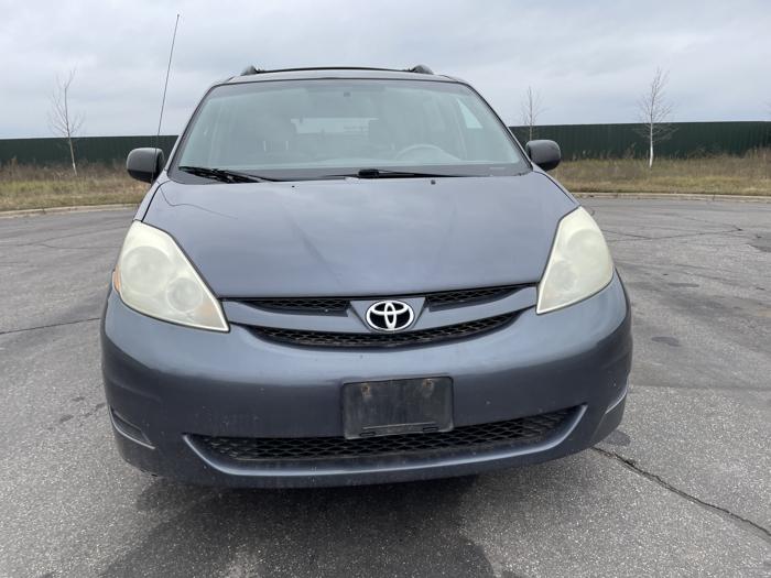 2006 toyota sienna le with 201395 miles for sale near elk-river, minnesota 163e780ce78b48be87f4c98d5c971038.jpg