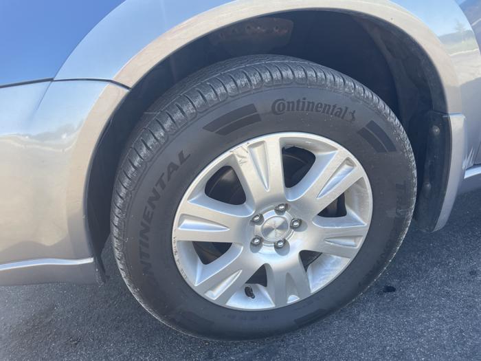 2005 subaru outback 2.5i-limited with 104974 miles for sale near elk-river, minnesota 165480e340f245ad81ed8e22175ee473.jpg