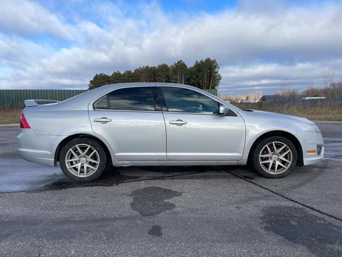 2010 ford fusion with 215788 miles for sale near elk-river, minnesota 1664b046e6c8470793427d259f30197c.jpg