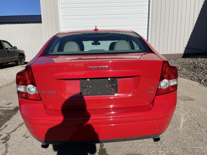 2005 volvo s40 sel with 104898 miles for sale near elk-river, minnesota 17162fea4a3f4e1e84a00f48c0288459.jpg