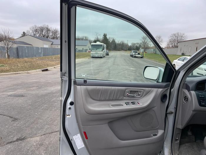 2002 honda odyssey-ex-l ex-l with 306638 miles for sale near elk-river, minnesota 1728d9cbb1154f40a58f256d98e13d35.jpg
