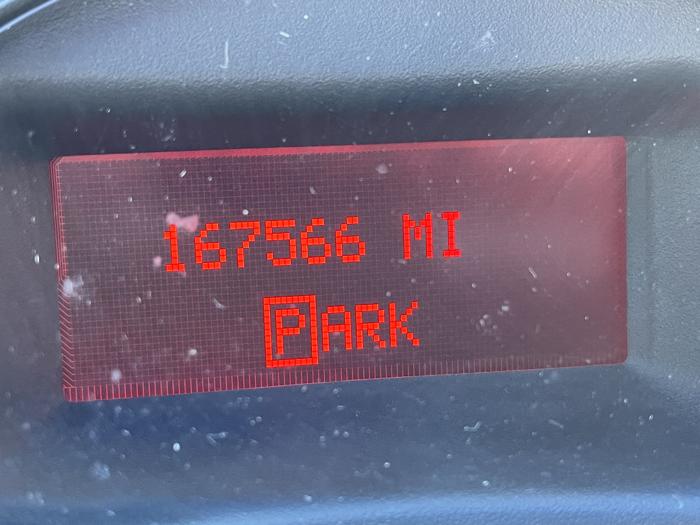 2004 pontiac grand-prix with 167566 miles for sale near elk-river, minnesota 1ae0038c0d9040c39cae3cbf49e7011b.jpg