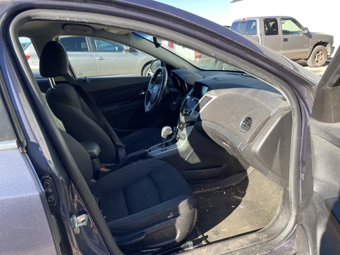2014 chevrolet cruze 1lt-auto with 142275 miles for sale near elk-river, minnesota 1cdc47efb4794575bb100906541120c8.jpg