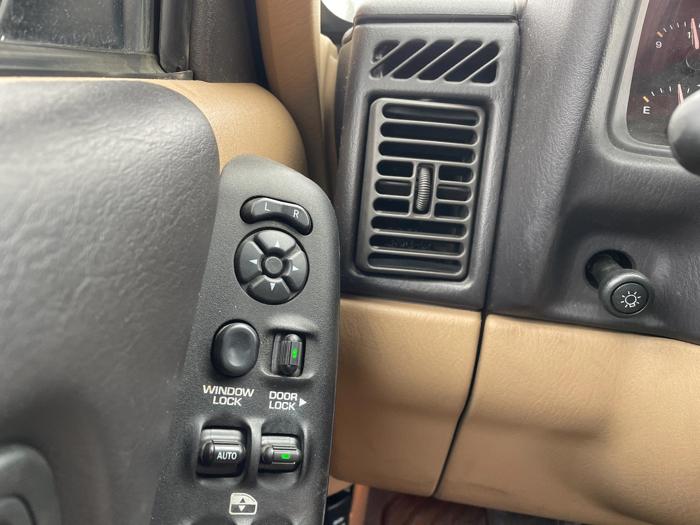 2000 jeep cherokee sport with 169402 miles for sale near elk-river, minnesota 1d00e556e48545eb9166593a30b7febd.jpg