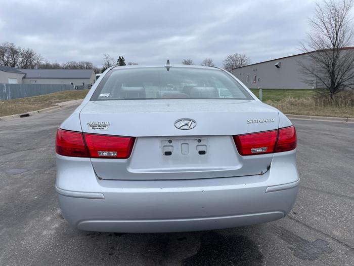 2010 hyundai sonata with 177959 miles for sale near elk-river, minnesota 1eb074991a894f13b3e1cd5ae974e4cd.jpg