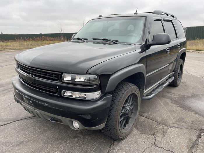 2005 chevrolet tahoe with 228414 miles for sale near elk-river, minnesota 20079ae95b5c4bfca90e327c3f0a646c.jpg
