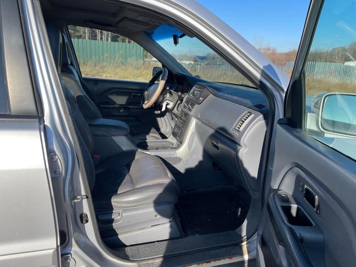 2005 honda pilot ex-l with 286175 miles for sale near elk-river, minnesota 20372a79aea24d99b536ecd37157e542.jpg