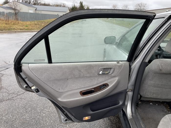 2002 honda accord ex with 156936 miles for sale near elk-river, minnesota 212511e46bc94f4d994ab751350c0e9c.jpg