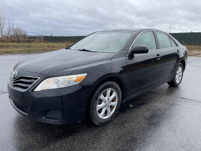 2011 toyota camry base with 187278 miles for sale near elk-river, minnesota 21297e5d22d64759810d7751cd0fba82.jpg
