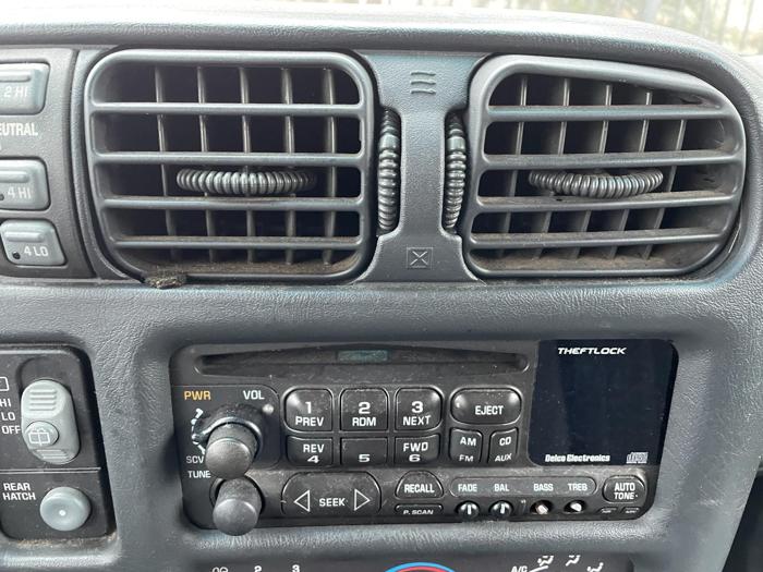 2000 chevrolet blazer ls with 254734 miles for sale near elk-river, minnesota 24209112c7d944eba216da318786c69c.jpg