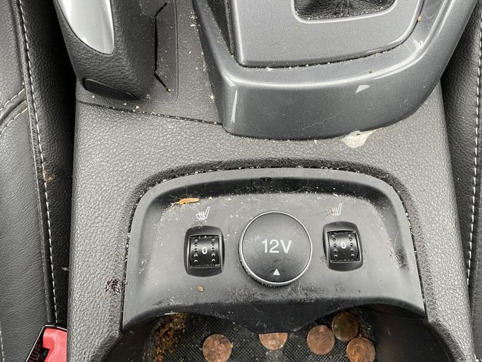 2013 ford focus titanium with 106219 miles for sale near elk-river, minnesota 2440062287454256b8f4c3de1468ecea.jpg