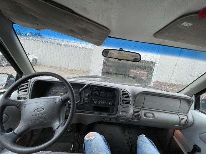 1997 chevrolet gmt-400 with 218322 miles for sale near elk-river, minnesota 24764560d9c9445e86e513c2a66f3b31.jpg