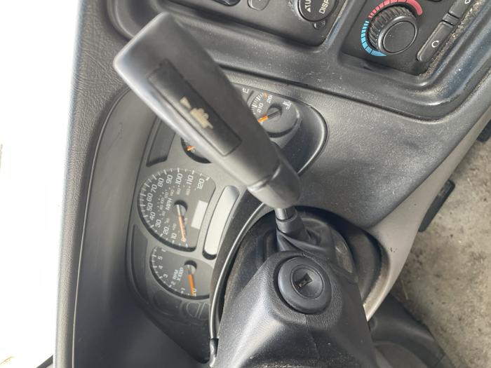 2003 gmc yukon with 303806 miles for sale near elk-river, minnesota 249b206790ac4c38a5d1b671139679a6.jpg
