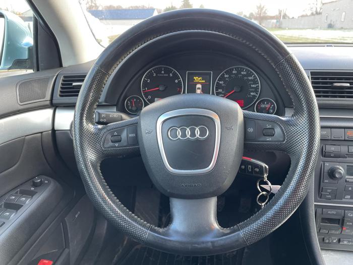 2005 audi a4 with 202156 miles for sale near elk-river, minnesota 25bd30c11ef640a6abe50a0ea3dc5f1a.jpg