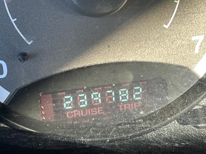 2006 jeep liberty renegade with 239782 miles for sale near elk-river, minnesota 2891ffda230f4b89aca210930f2d3d6c.jpg