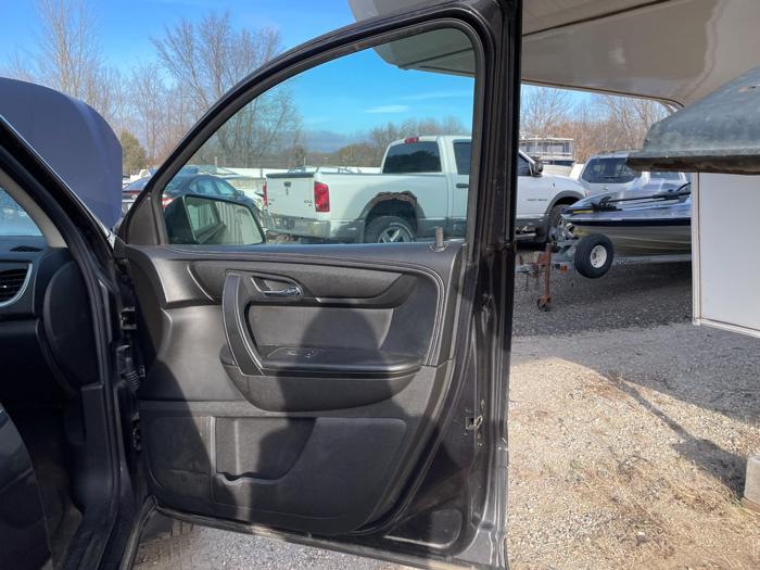 2013 chevrolet traverse lt with 213207 miles for sale near elk-river, minnesota 28b2eb21bbed4e5e8295faf8674bab72.jpg
