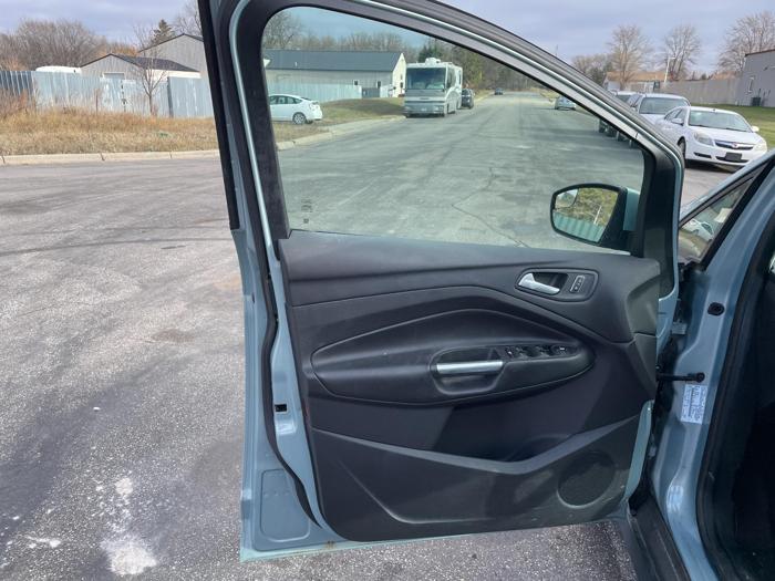 2013 ford c-max se with 172901 miles for sale near elk-river, minnesota 2ae98aa332b34bd6ada913eb82c025ea.jpg