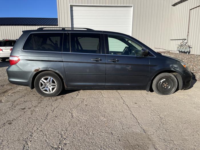 2005 honda odyssey ex-l with 213777 miles for sale near elk-river, minnesota 2d1b9376872046f1b25e8906e9ef1573.jpg