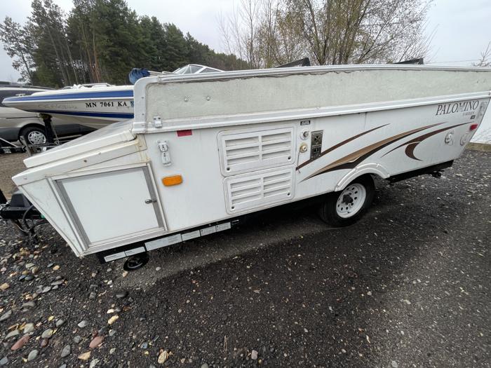 2011 palomino 4102-pop-up-camper for sale near elk-river, minnesota 2d28fb89f15d4459b8bf965f8668ad4d.jpg