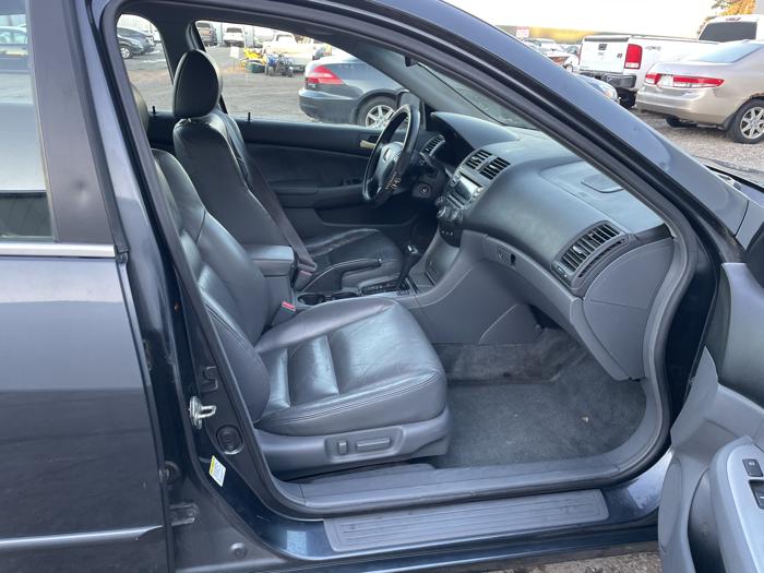 2003 honda accord ex-v6 with 151081 miles for sale near elk-river, minnesota 2ebc2c4f06614e8abdff896390078325.jpg