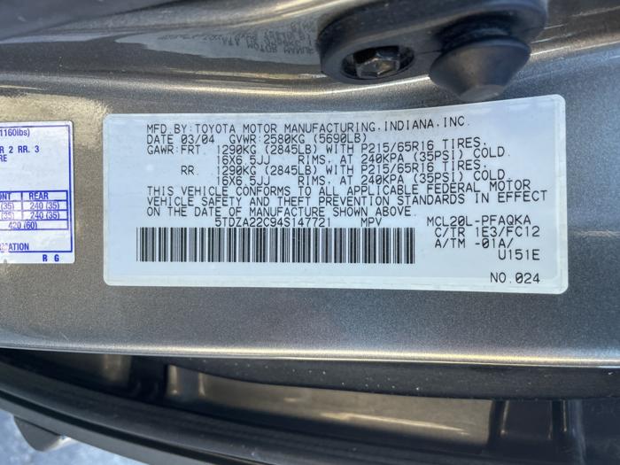 2004 toyota sienna xle with 268017 miles for sale near elk-river, minnesota 2fc721f83d044f54974547c6fad02d4f.jpg