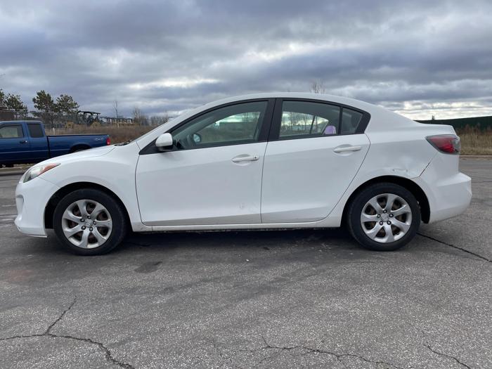 2012 mazda mazda3 sport-gx with 147306 miles for sale near elk-river, minnesota 3034e20e23314b6c8827773994b271e7.jpg