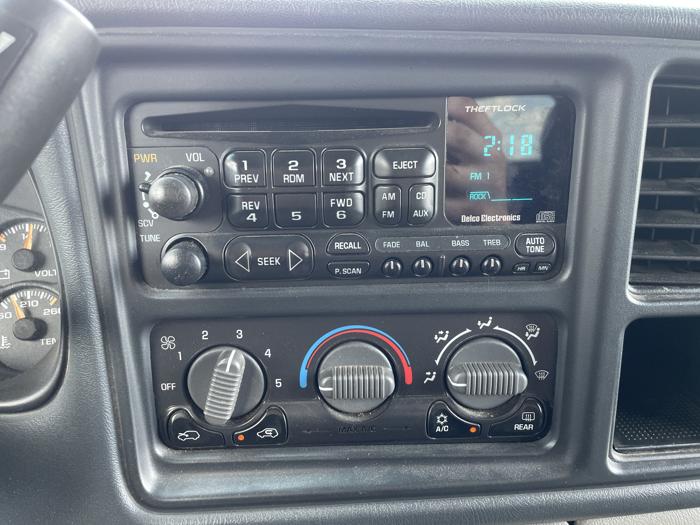 2002 chevrolet tahoe ls with 281232 miles for sale near elk-river, minnesota 30d4840d6be443068cbeda0850a79044.jpg
