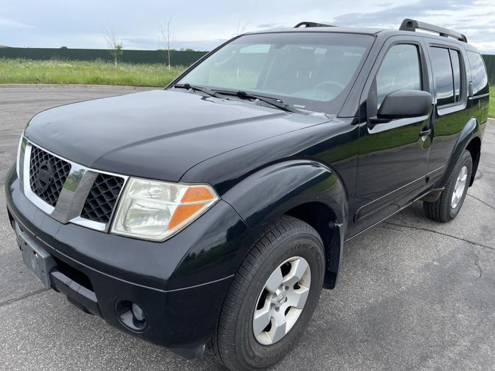 2006 nissan pathfinder le with 242258 miles for sale near elk-river, minnesota 31b4ac27144e41ef994a20d123db19b7.jpg