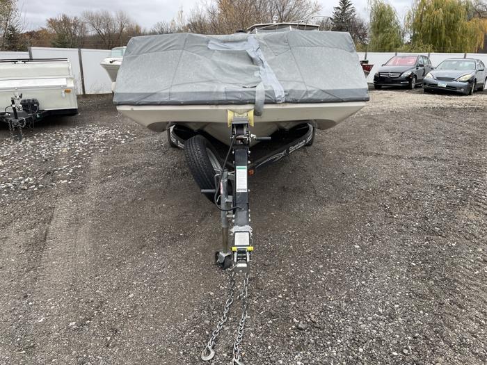 1988 deck-boat- granddecke for sale near elk-river, minnesota 332abf4c9b164229bbe985b7673a13de.jpg