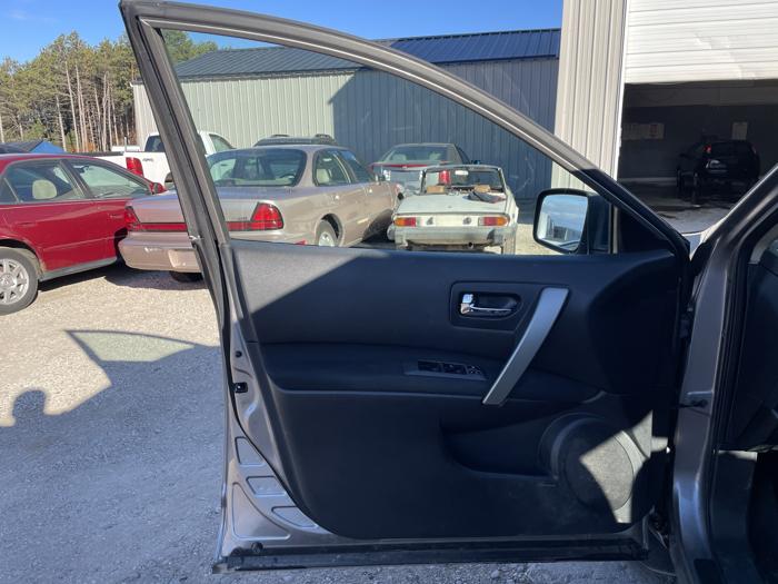 2011 nissan rogue sel with 229716 miles for sale near elk-river, minnesota 333b2bea7be242d6a0f3e76b9364fb54.jpg