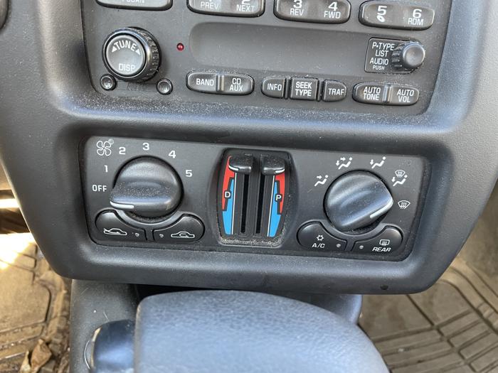 2003 chevrolet monte-carlo ss with 209591 miles for sale near elk-river, minnesota 35a46a0491d64f3180743f77cd668b65.jpg
