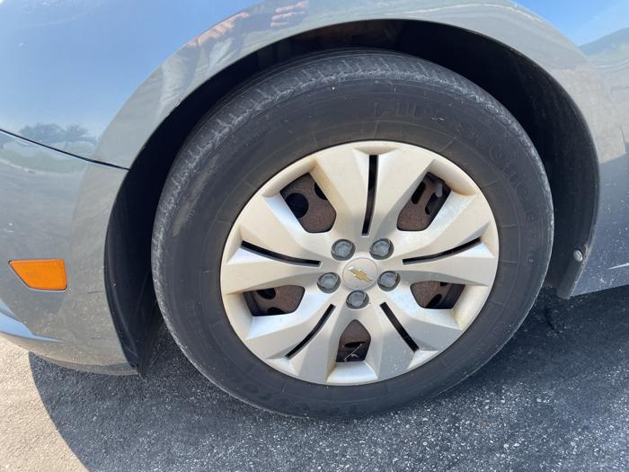 2012 chevrolet cruze ls with 173020 miles for sale near elk-river, minnesota 36051eb4134b4d119d55d401938adaaa.jpg